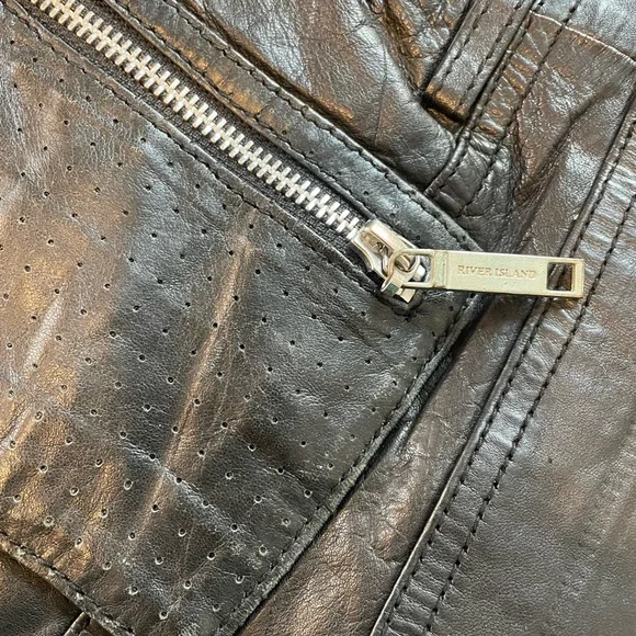 River Island 100% REAL LEATHER Quilted Moto Jacket - Black - Size UK 10 / US 6 - Picture 9 of 10